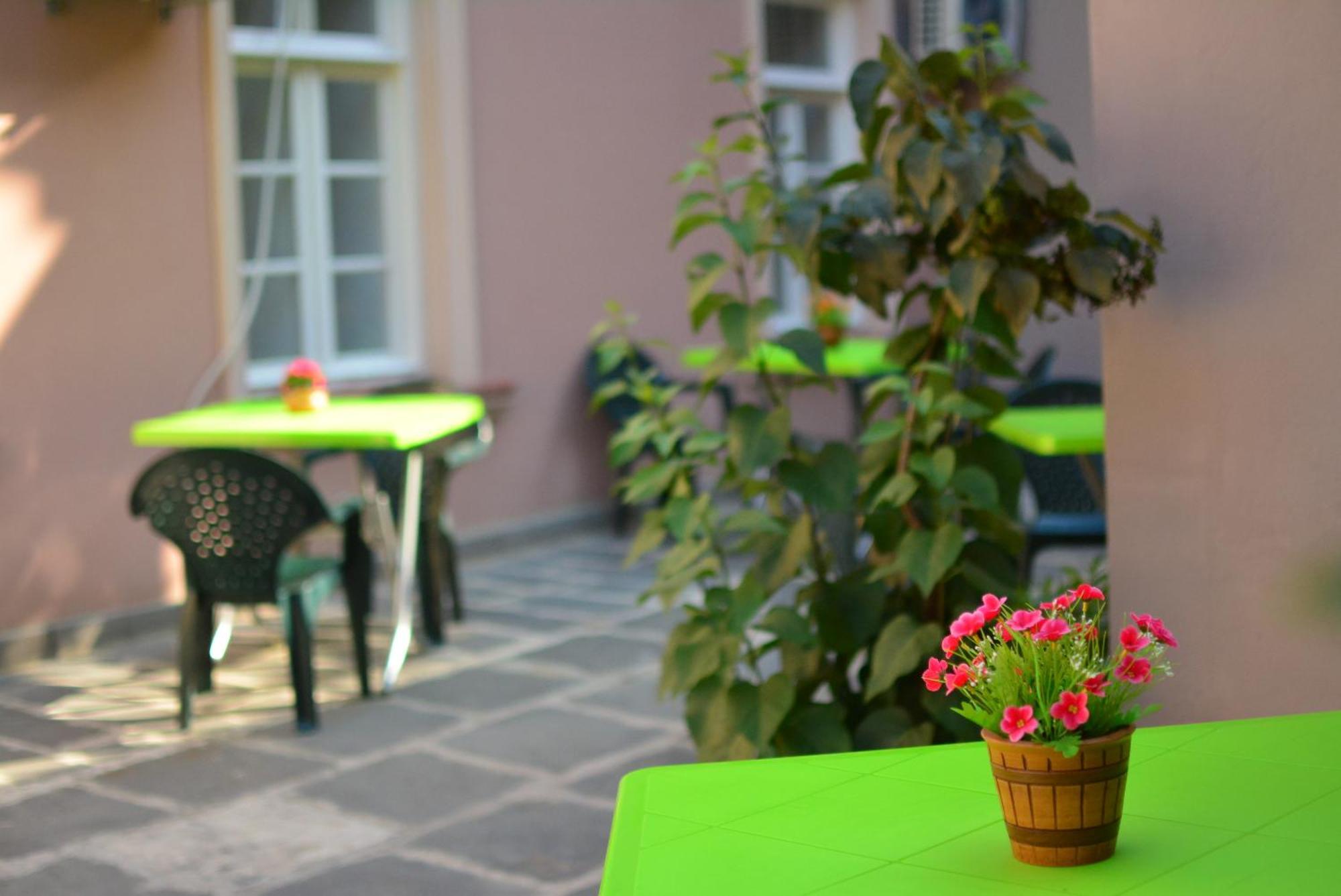 Hotel Canyon Tbilisi Bagian luar foto