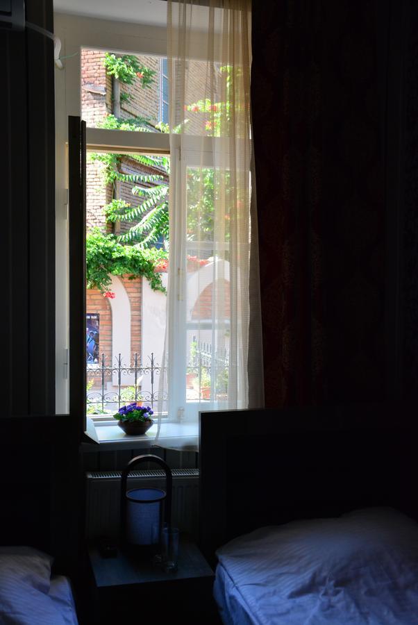 Hotel Canyon Tbilisi Bagian luar foto