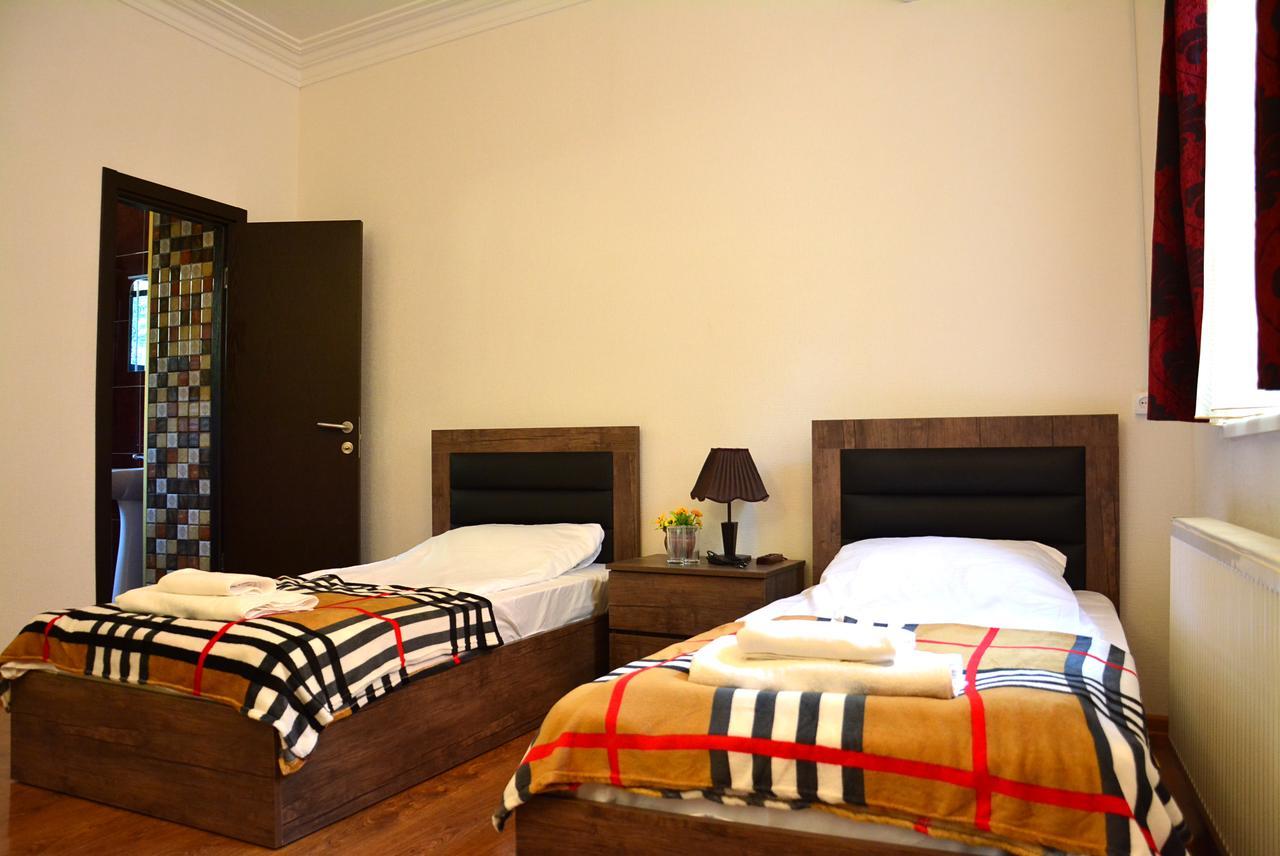 Hotel Canyon Tbilisi Bagian luar foto